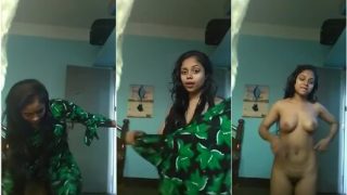 Indian Girl Showing Her Nude Body