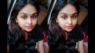 Bangladeshi Beautiful Young Girl Showing Pussy & Boobs