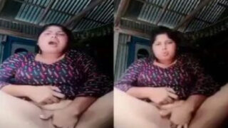 Bangla naked fat boudi fingering pussy show