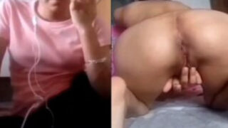 Big ass girl fingering desi pussy mms clip