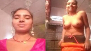 For her lover village girl changing dress on live cam